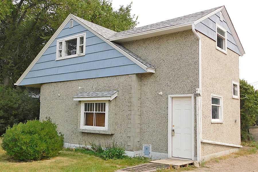 309 45 Avenue W, Claresholm, Alberta, T0L 0T0