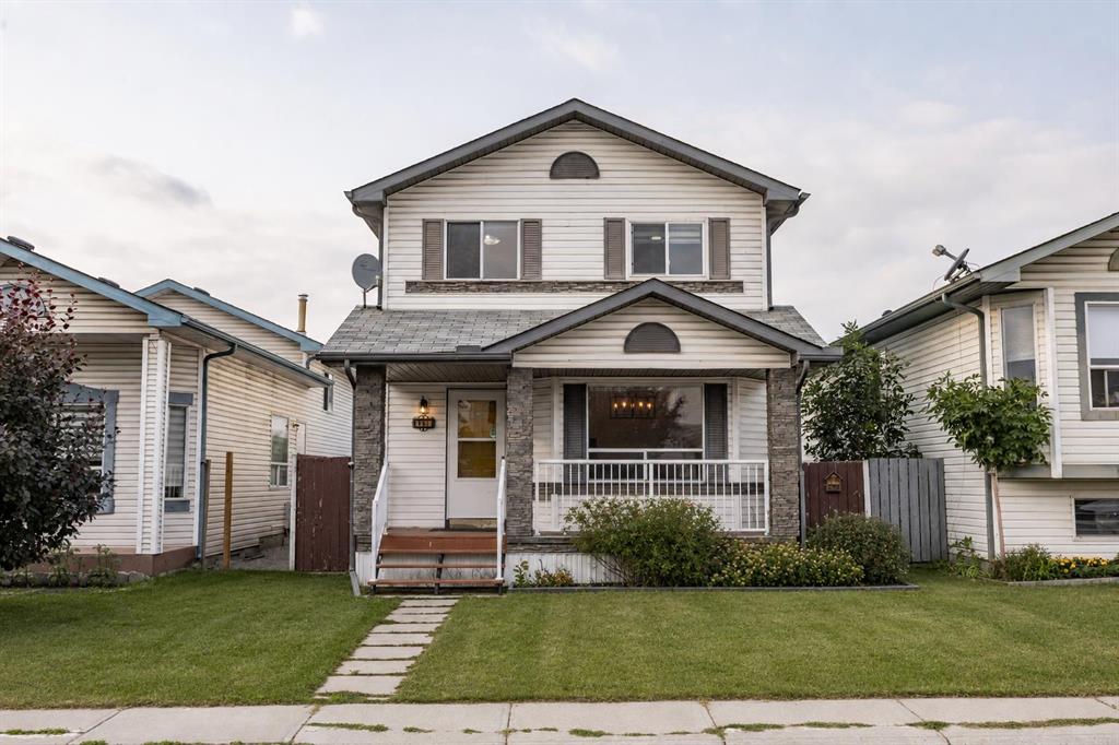 133 Applemead Close SE Close, Calgary, Alberta, T2A 7S7