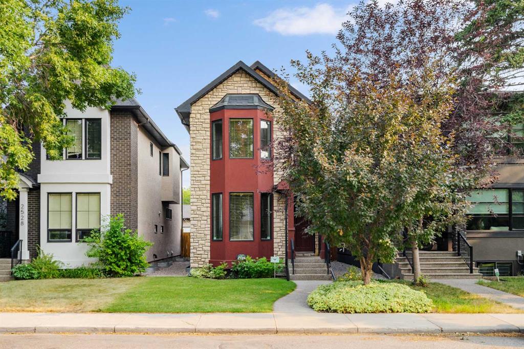 2526 3 Avenue NW, Calgary, Alberta, T2N 0L3