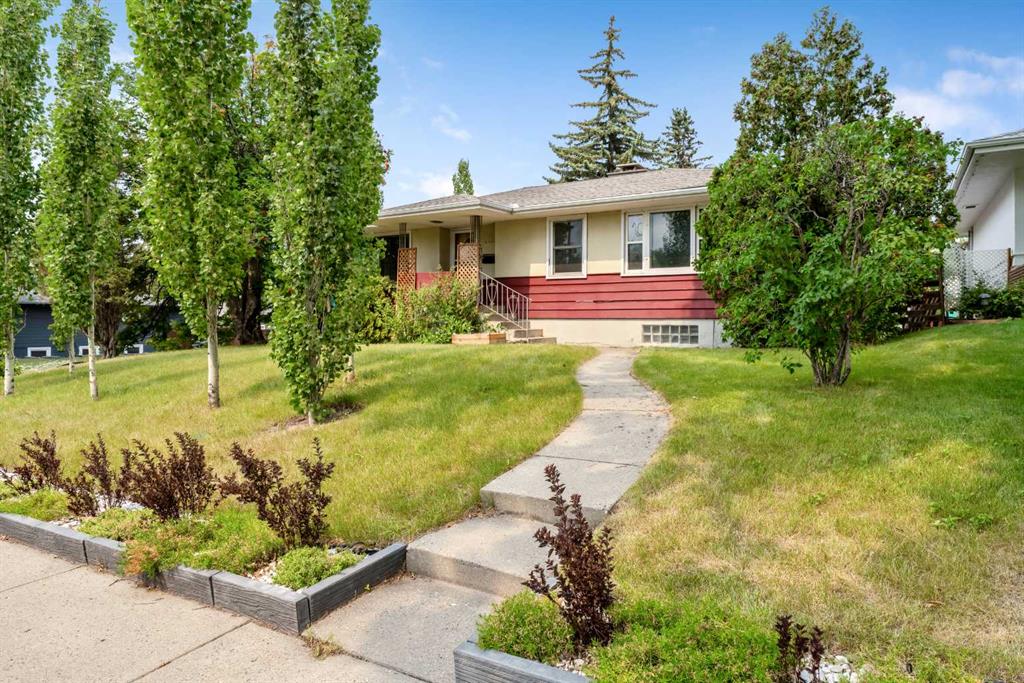 2720 32 Avenue SW, Calgary, Alberta, T3E 0W2