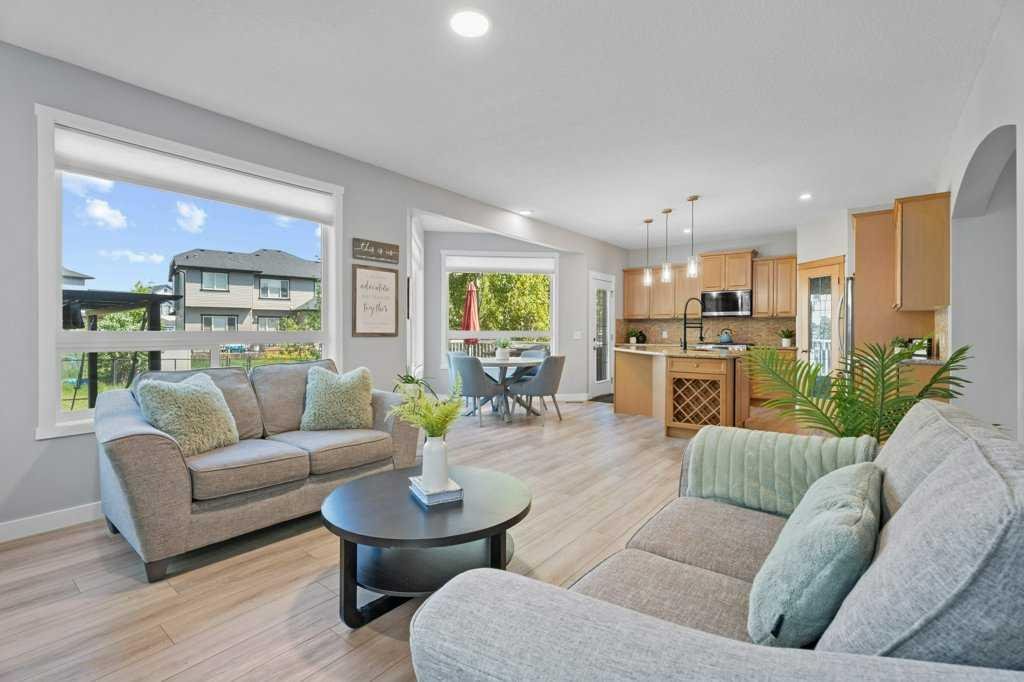 100 Drake Landing, Okotoks, Alberta, T1S 2M7