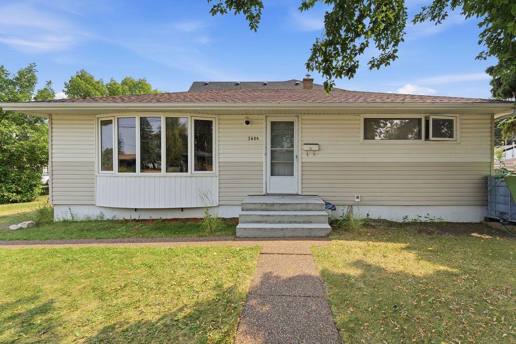 5604 21 Street SW, Calgary, Alberta, T3E 1S5