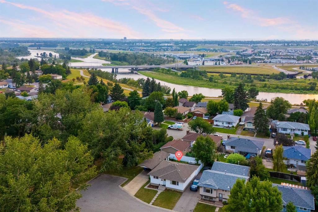 239 Lynnover Place SE, Calgary, Alberta, T2C1L5