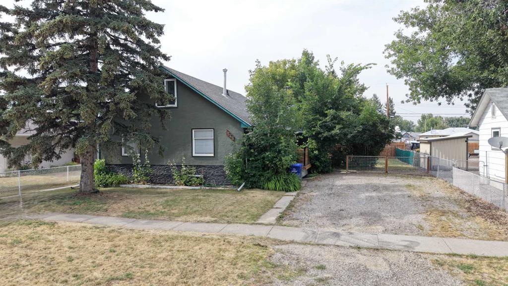 348 47 Avenue W, Claresholm, Alberta, T0L 0P0