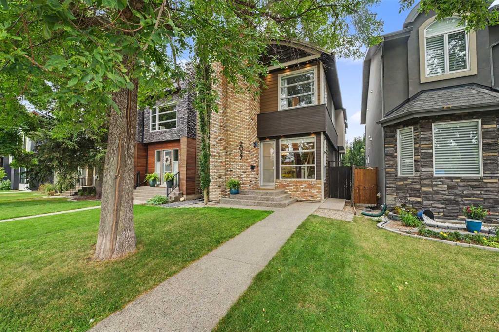 2027 42 Avenue SW, Calgary, Alberta, T2T 2M8
