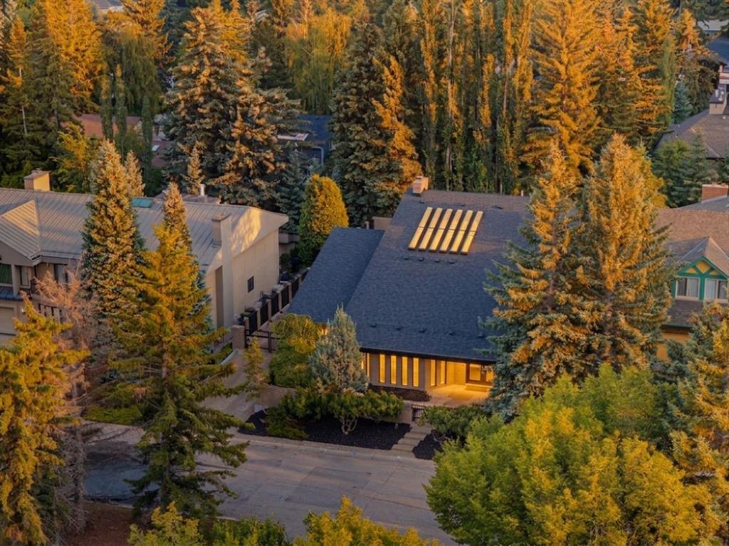 79 Bel Aire Place SW, Calgary, Alberta, T2V 2C3