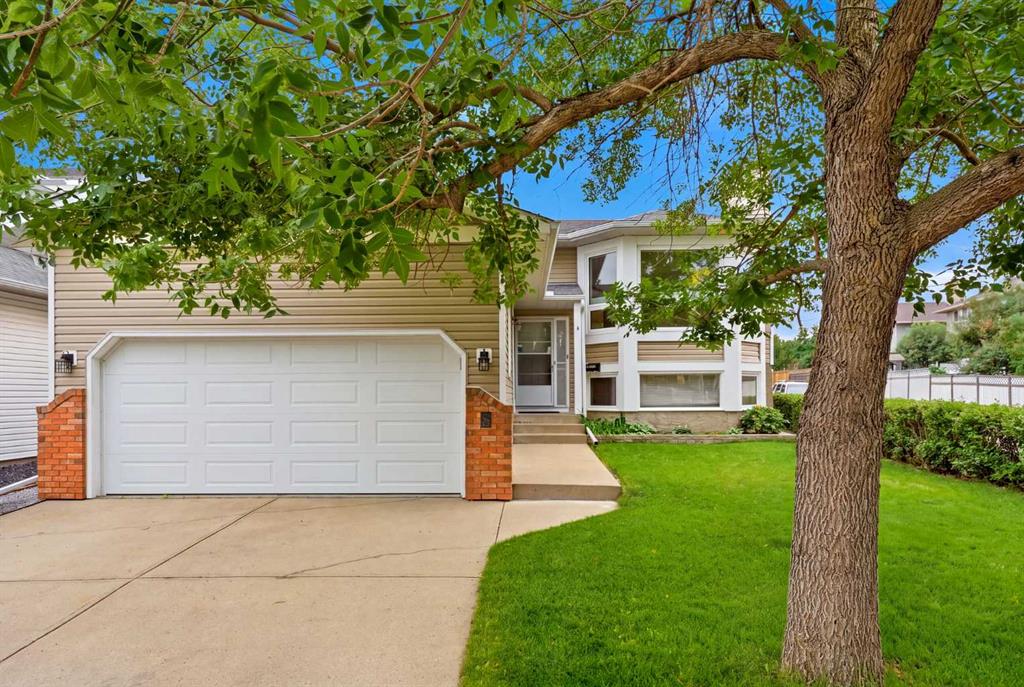 5 Sandpiper Gate NW, Calgary, Alberta, T3K 3T8