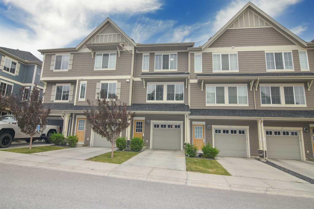 43 Kinlea Common NW, Calgary, Alberta, T3R 0S2