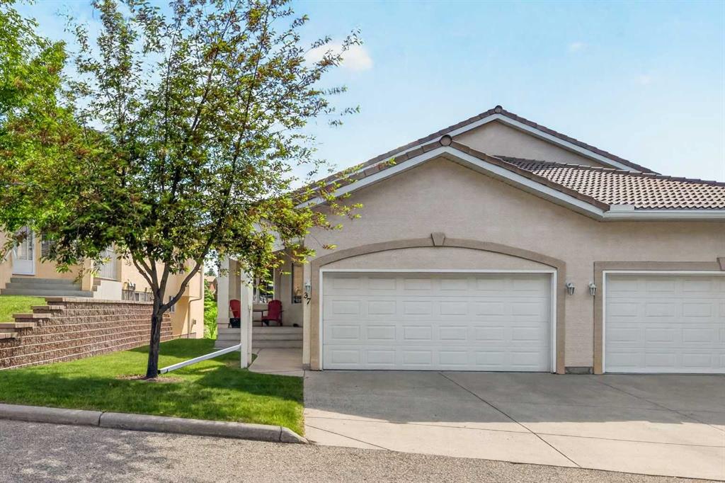 37 Scimitar Heath NW, Calgary, Alberta, T3L 2E1