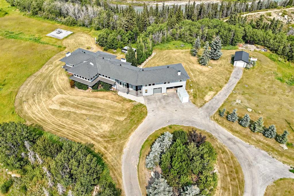 112004 338 Avenue E, Rural Foothills County, Alberta, T1V 1N2