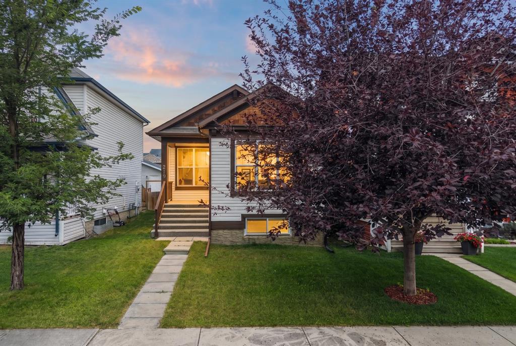 219 New Brighton Landing SE, Calgary, Alberta, T2Z 0S6