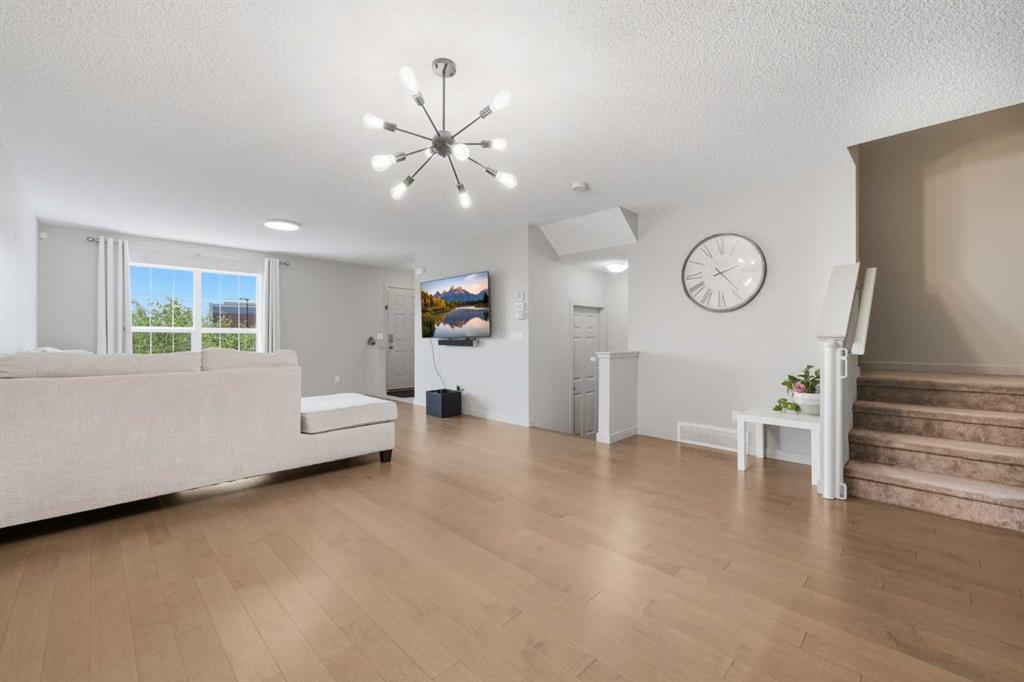 334 Legacy Village Way SE, Calgary, Alberta, T2X 0Y9