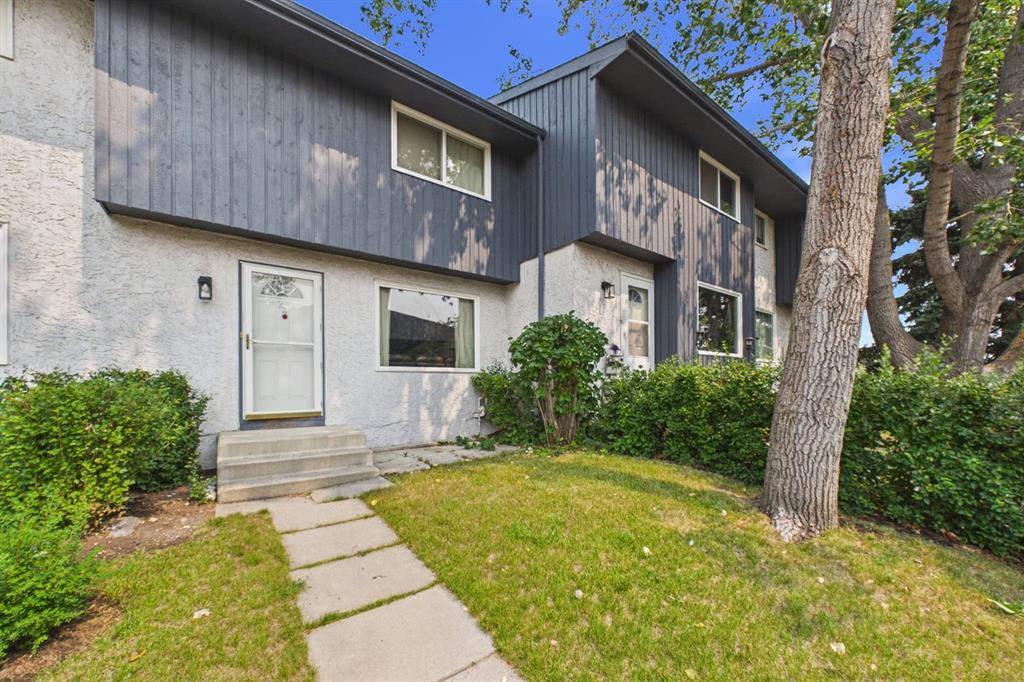 #24 800 Bowcroft Place, Cochrane, Alberta, T4C1B9
