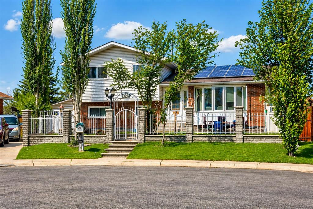 204 Whiteview Close NE, Calgary, Alberta, T1Y 1R3