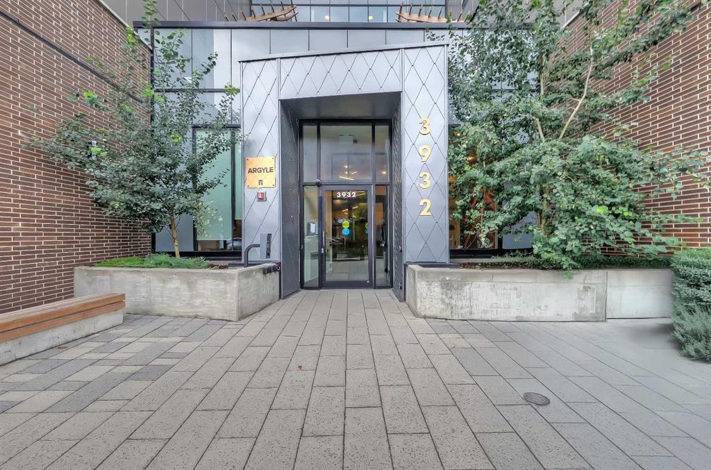 #623 3932 University Avenue NW, Calgary, Alberta, T3B 6P6