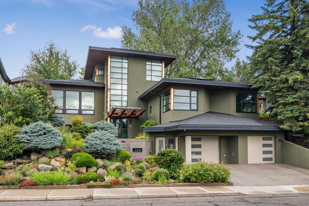 2320 Juniper Road NW, Calgary, Alberta, T2N 3V2