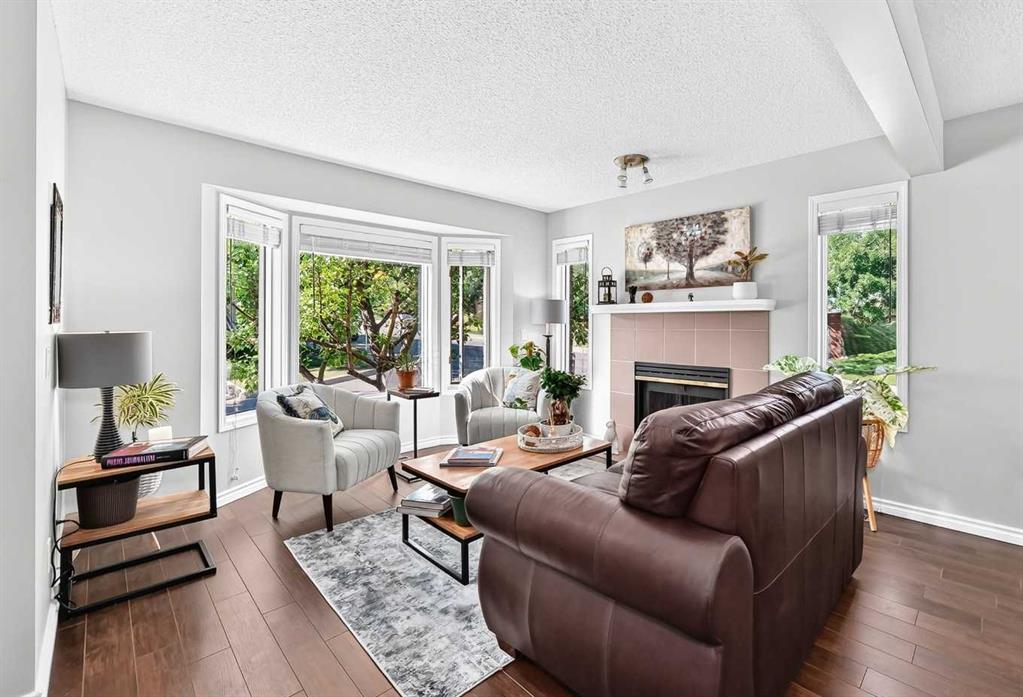 114 Patina Park SW, Calgary, Alberta, T3H 3E3