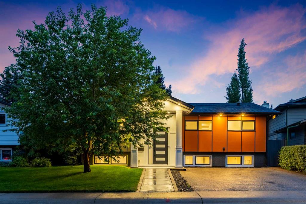 100 Lake Crimson Close SE, Calgary, Alberta, T2J 3K7