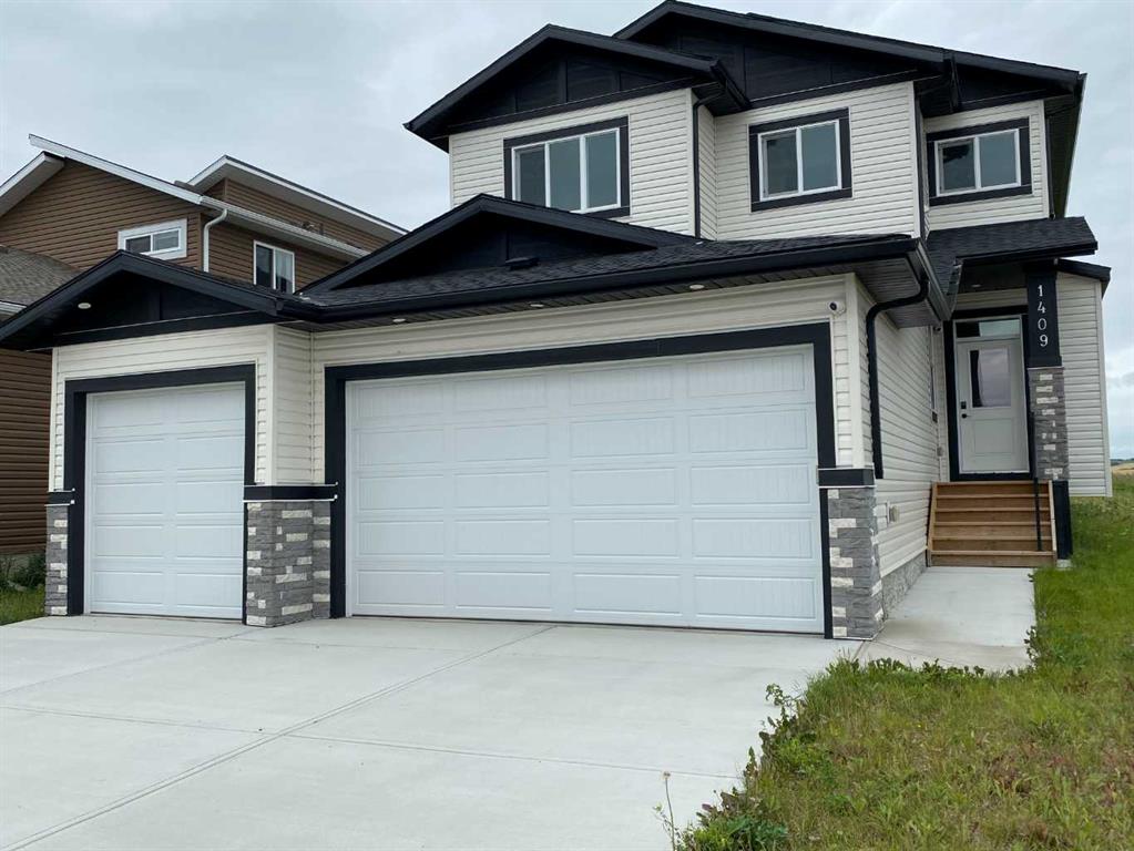 1409 ALDRICH Place SW, Carstairs, Alberta, T0M 0N0