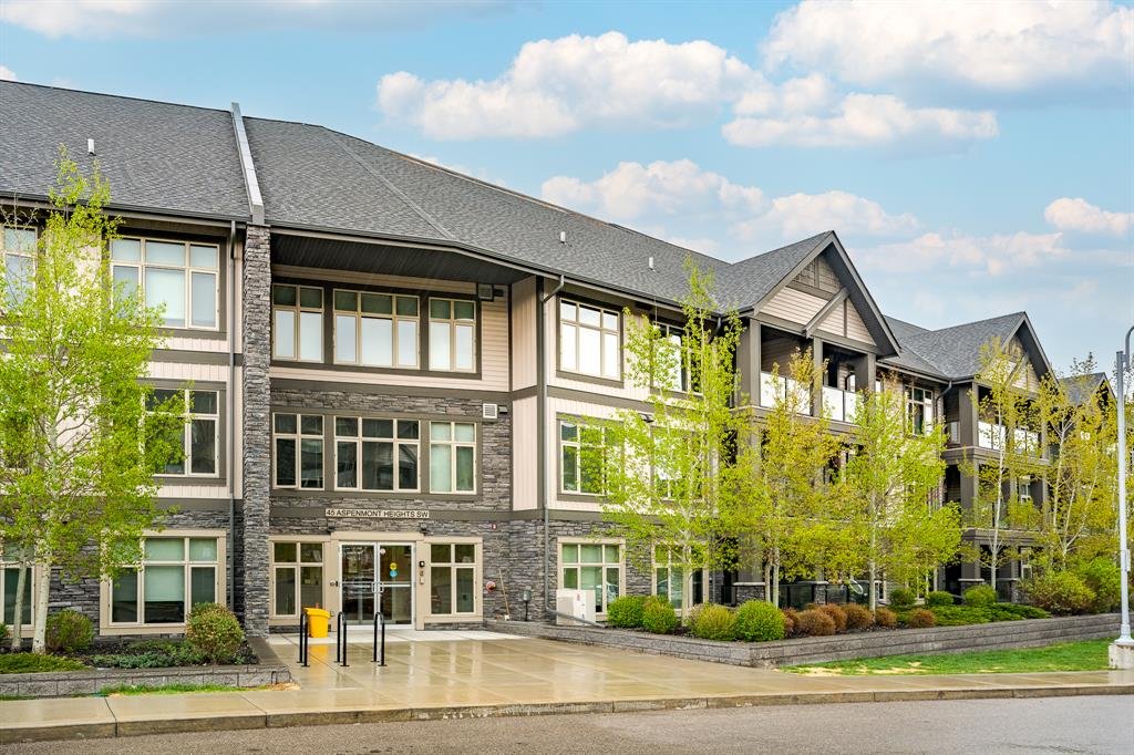 #209 45 Aspenmont Heights SW, Calgary, Alberta, T3H 0E6