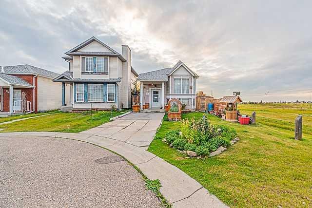 55 San Diego Manor NE, Calgary, Alberta, T1Y 7B6