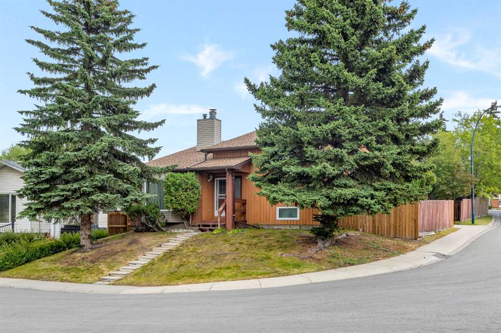 147 Whitlock Close NE, Calgary, Alberta, T1Y 4X2
