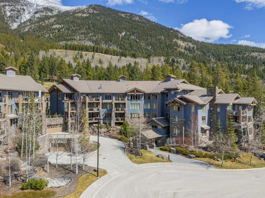#202 140 Stonecreek Road, Canmore, Alberta, T1W 3J3