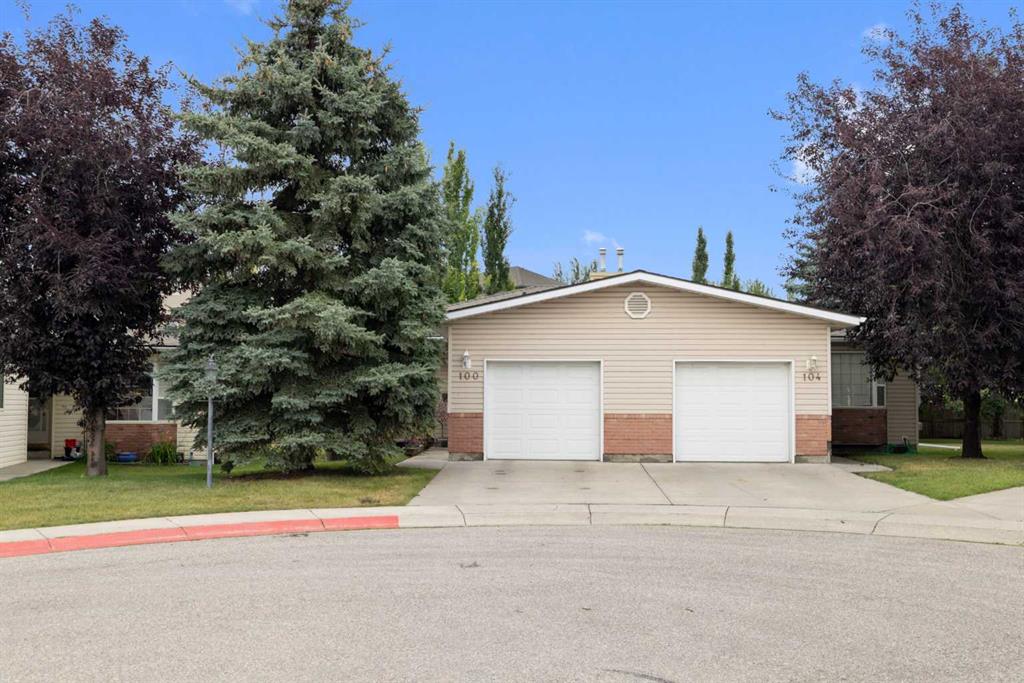 100 Dovista Court SE, Calgary, Alberta, T2B 3P4