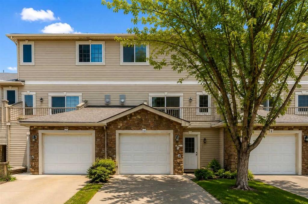 10 West Cedar Rise SW, Calgary, Alberta, T3H 5G8