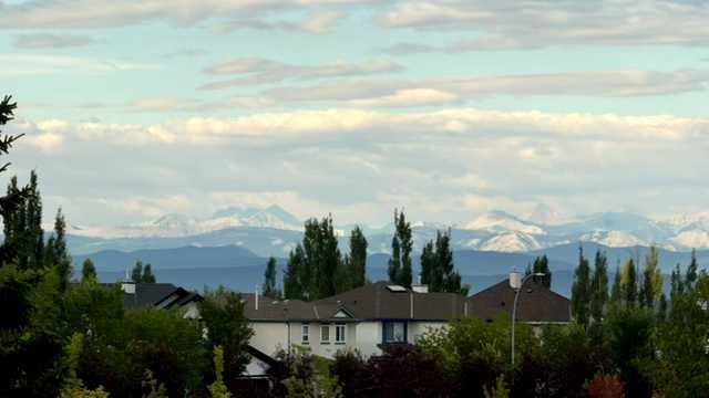 #1211 1000 Tuscarora Manor NW, Calgary, Alberta, T3L 2J9