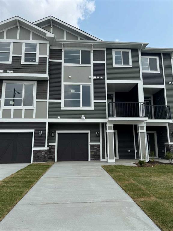 8 Waterford Glen, Chestermere, Alberta, T1X 2T8