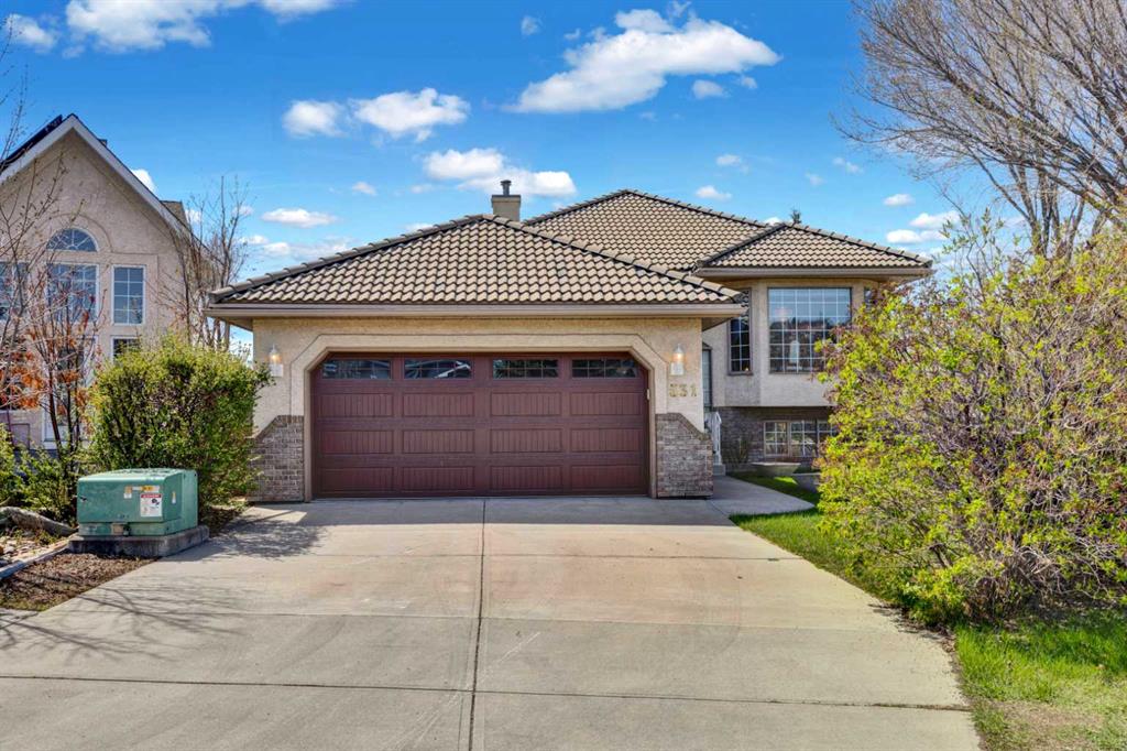 531 Sierra Morena Court SW, Calgary, Alberta, T3H 3C2