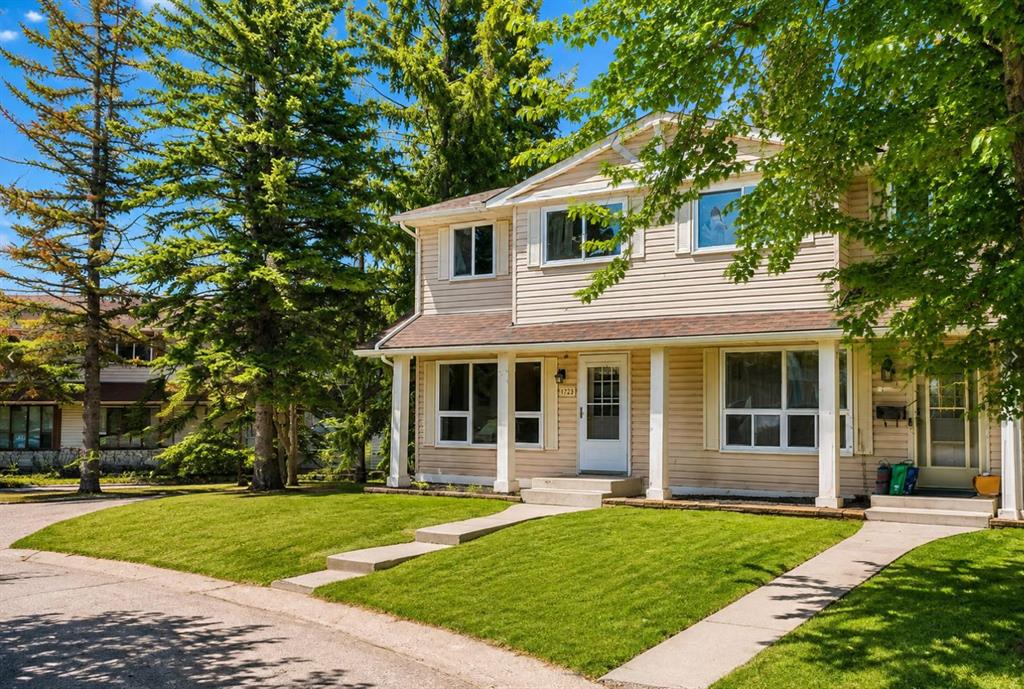 174 Woodmont Terrace SW, Calgary, Alberta, T2W 4Z4