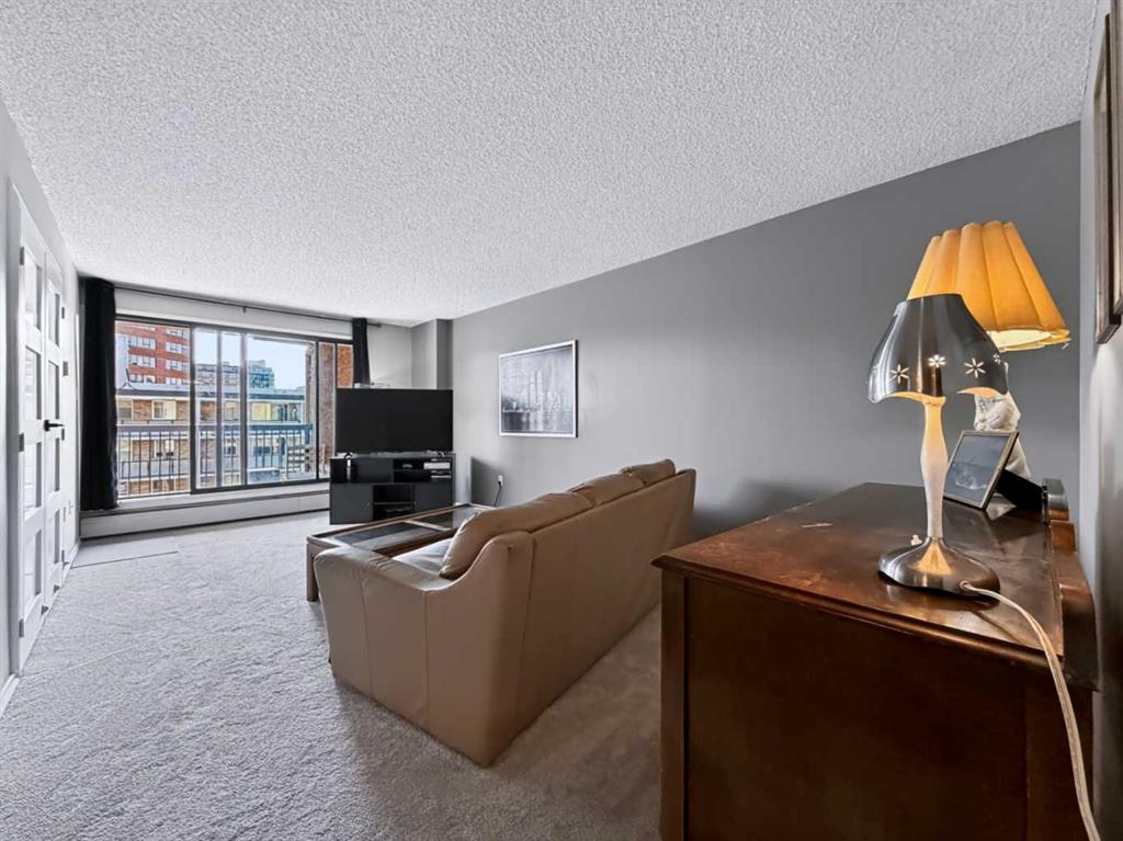 #704 718 12 Avenue SW, Calgary, Alberta, T2R 0H7