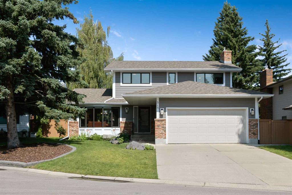 315 Woodpark Place SW, Calgary, Alberta, T2W 2X9