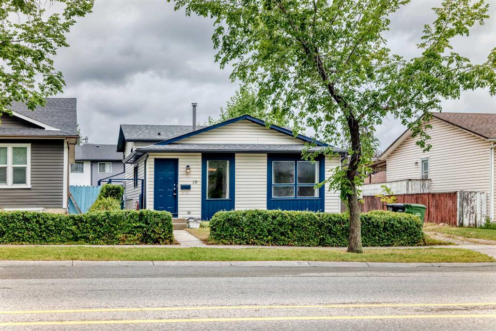 19 Falshire Drive NE, Calgary, Alberta, T3J1P7