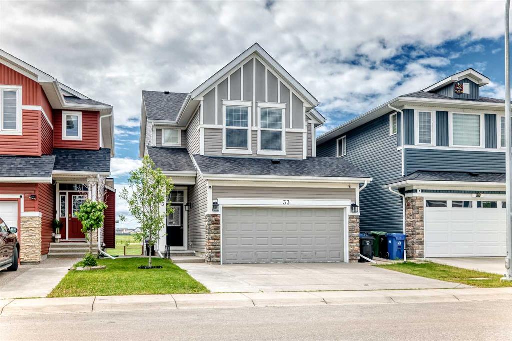 33 Redstone Drive NE, Calgary, Alberta, T3N 0N2