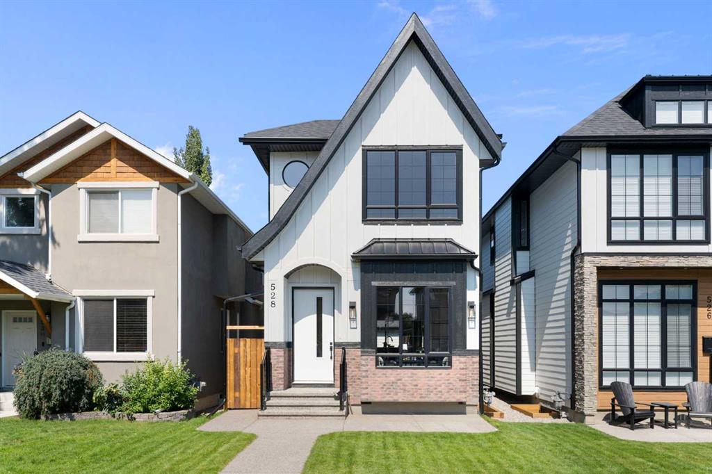 528 52 Avenue SW, Calgary, Alberta, T2V0B2
