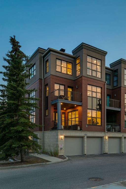424 Aspen Meadows Hill SW, Calgary, Alberta, T3H 0G3