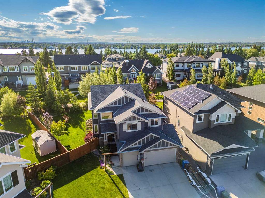 193 Kinniburgh Way, Chestermere, Alberta, T1X 0R8