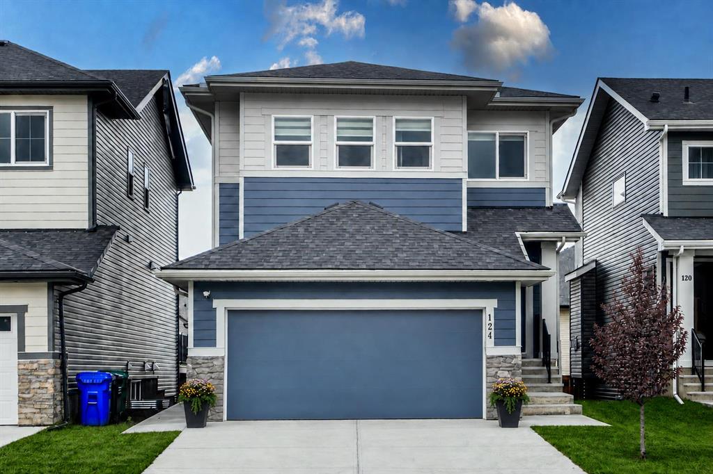 124 Heritage Boulevard, Cochrane, Alberta, T4C 3G8