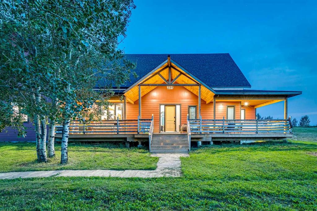 32183 552 Highway E, De Winton, Alberta, T1S 4Z1
