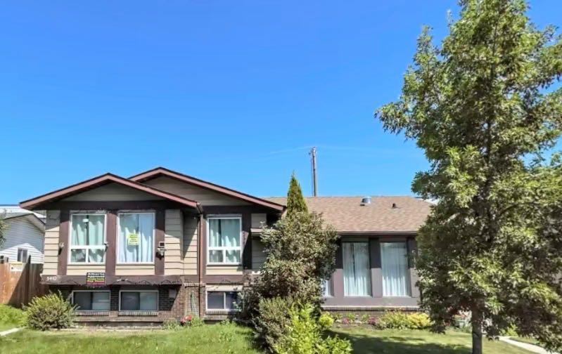 5410 Temple Road NE, Calgary, Alberta, T1Y 3B2