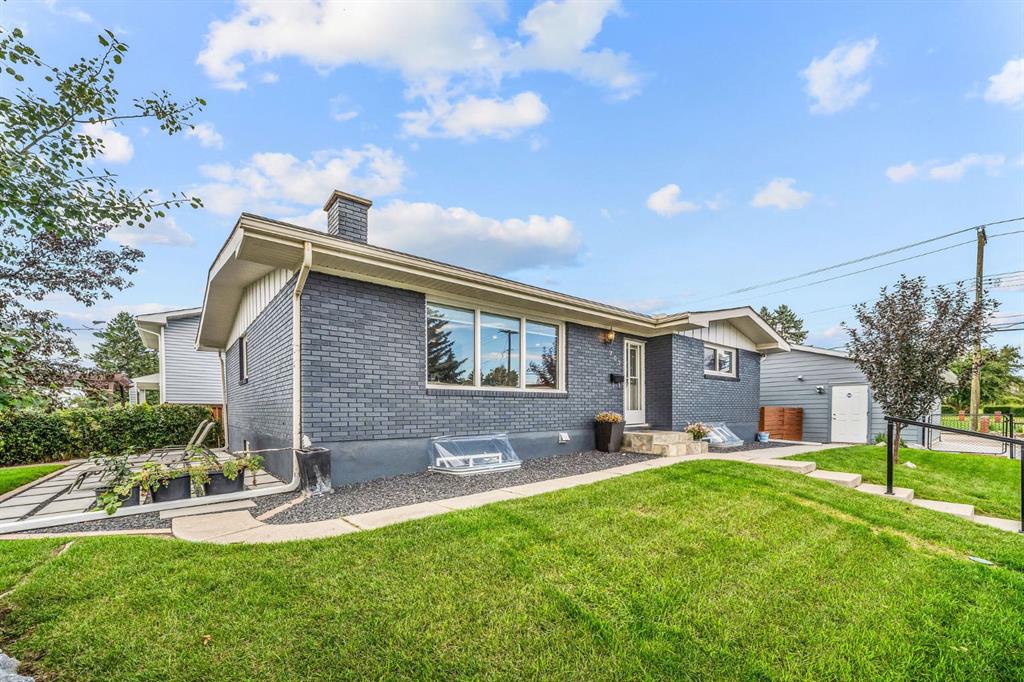 703 Millar Road NE, Calgary, Alberta, T2E 5Z6