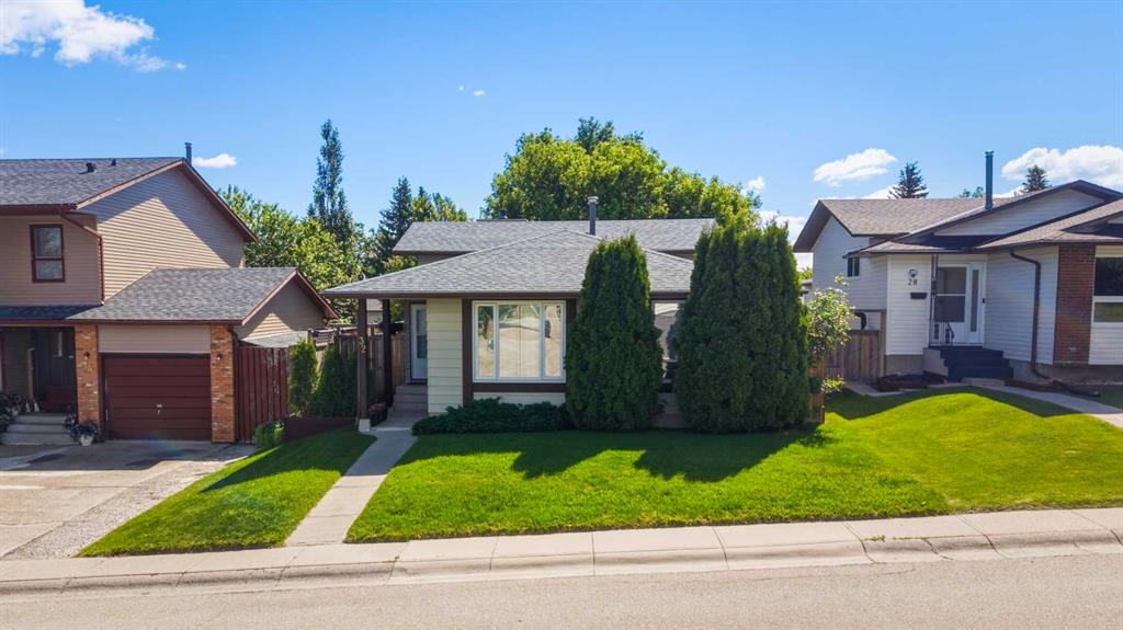 32 Beddington Rise NE, Calgary, Alberta, T3K 1N2