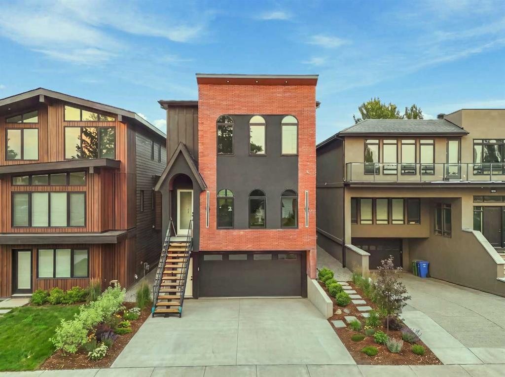 2220 8 Street NE, Calgary, Alberta, T2M 1S4