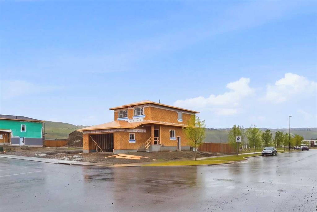 145 Topaz Place, Cochrane, Alberta, T4C 3P1
