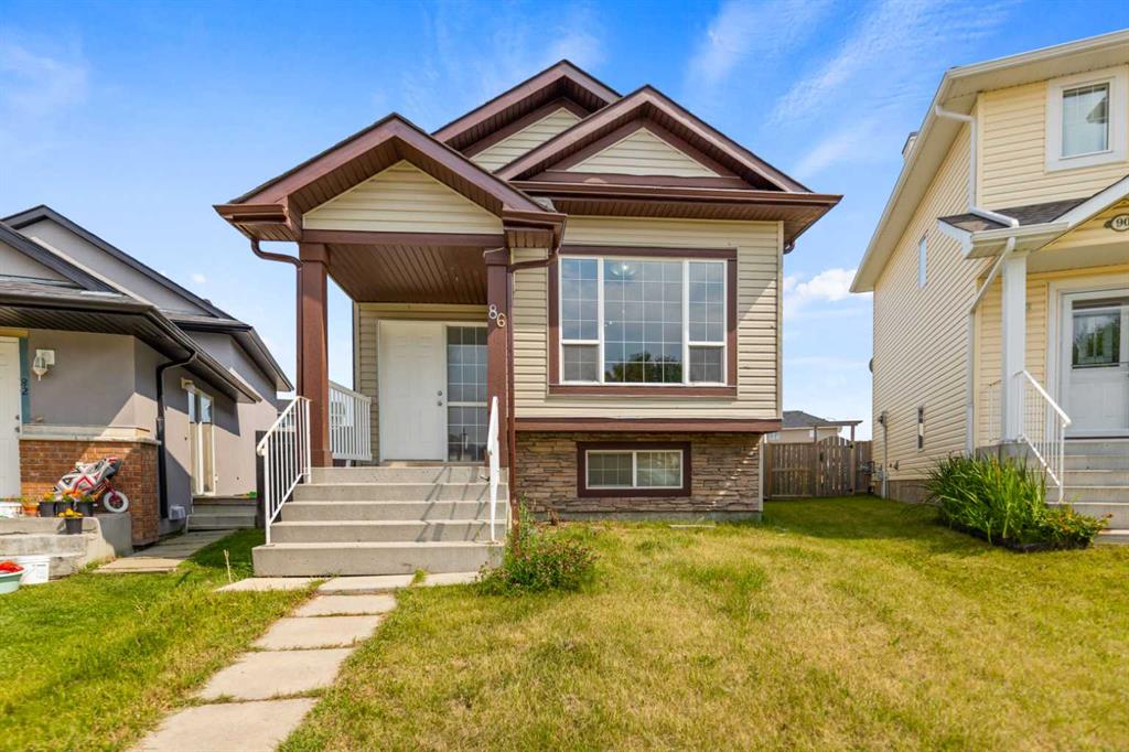 86 Saddlemont Close NE, Calgary, Alberta, T3J 4V1
