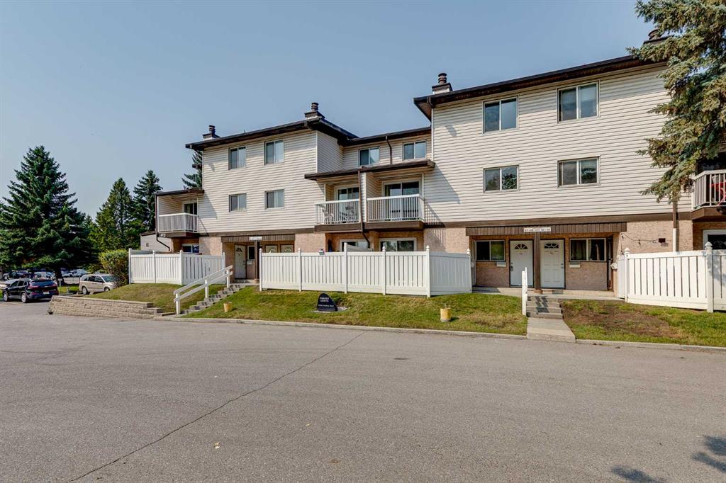 #65 3705 Fonda Way SE, Calgary, Alberta, T2A 6G9
