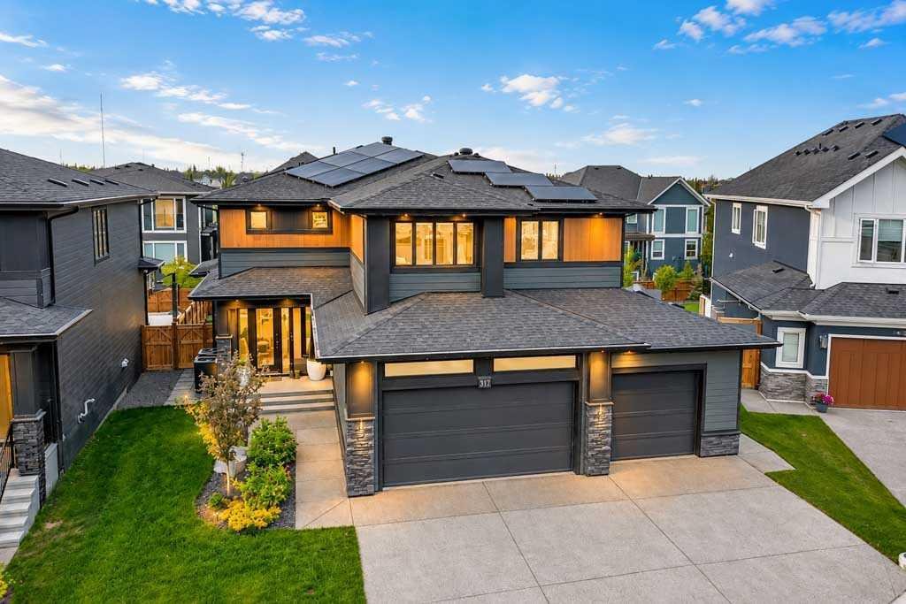 317 Aspen Summit Heights SW, Calgary, Alberta, T3H 6G8